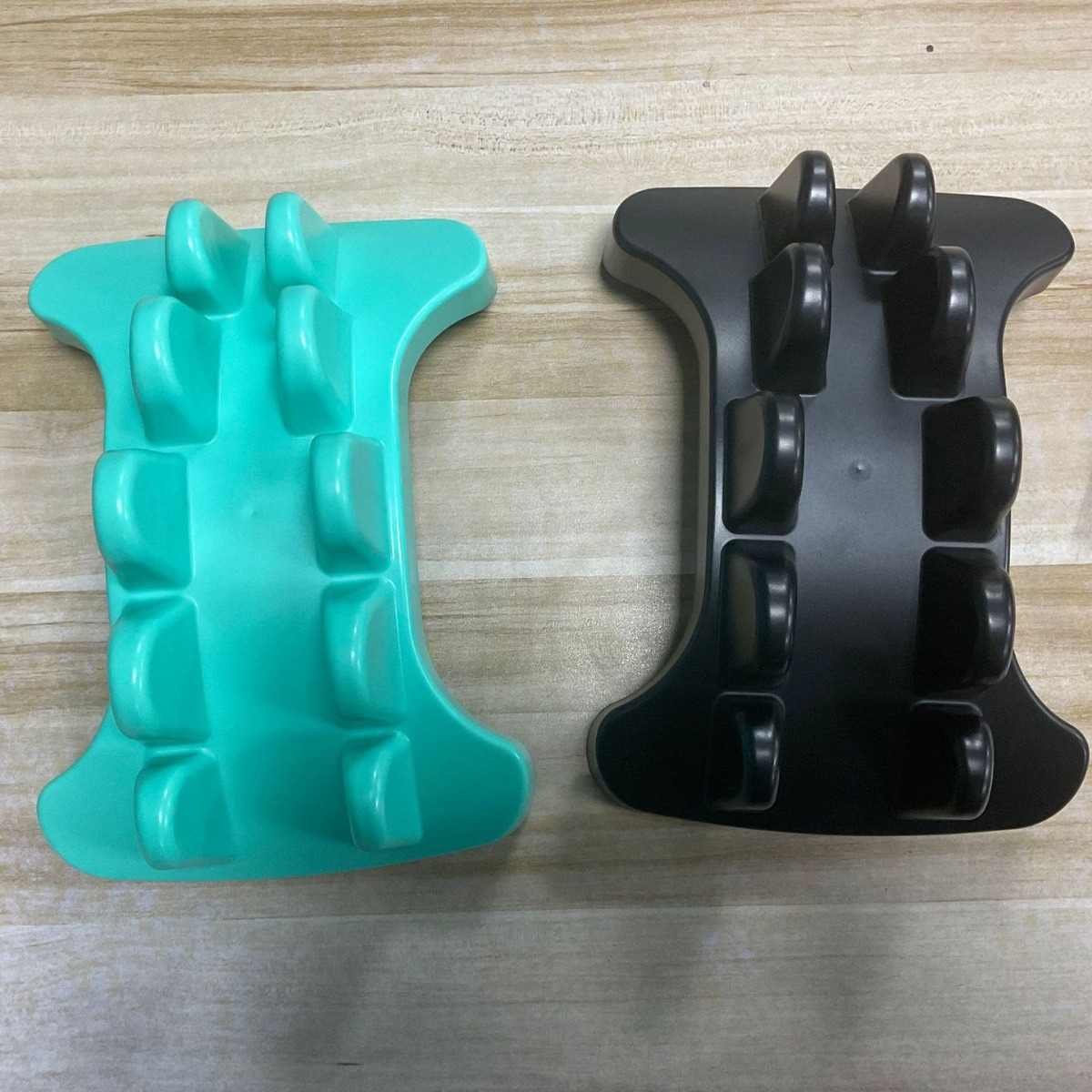 Neck Traction Pillow - Nek- en schouderontspanner Chiropractische training Cervicale
